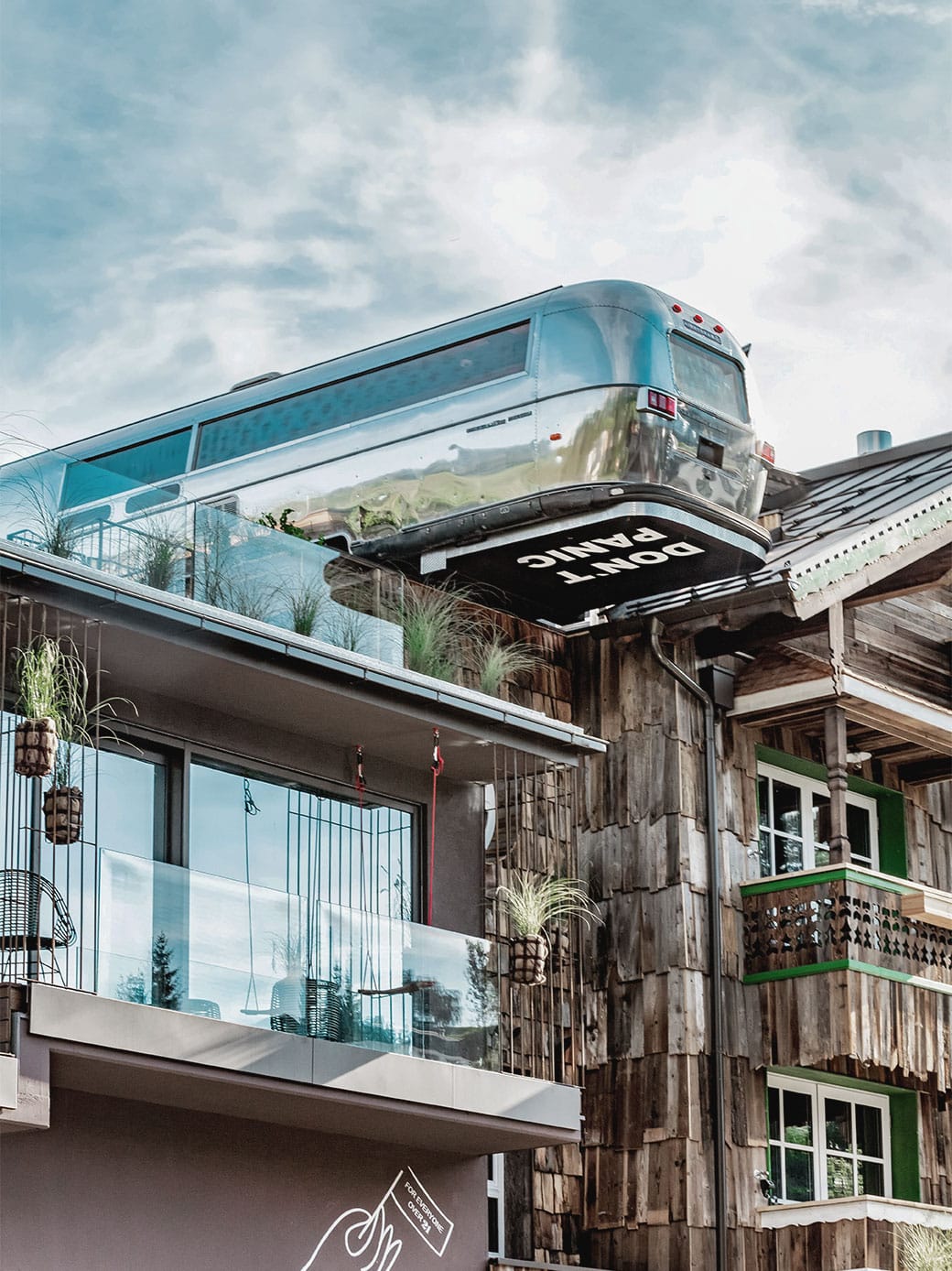 Sepp - exterior